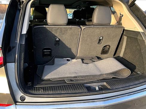 Used 2023 Acura MDX SH-AWD w/ Technology Package image 34