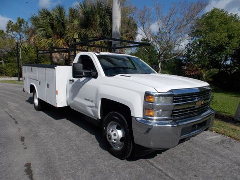 Used 2015 Chevrolet Silverado 3500 W/T w/ WT Convenience Package image 3