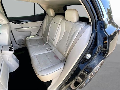 Used 2021 Buick Envision Essence FWD image 25