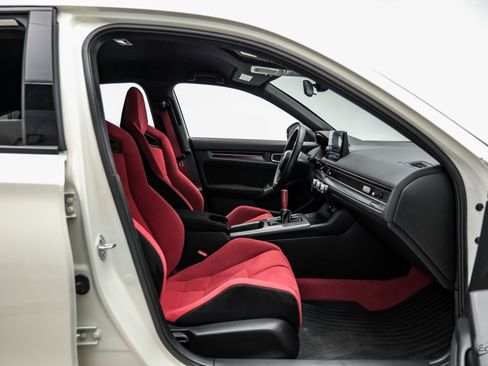 Used 2024 Honda Civic Type R image 46