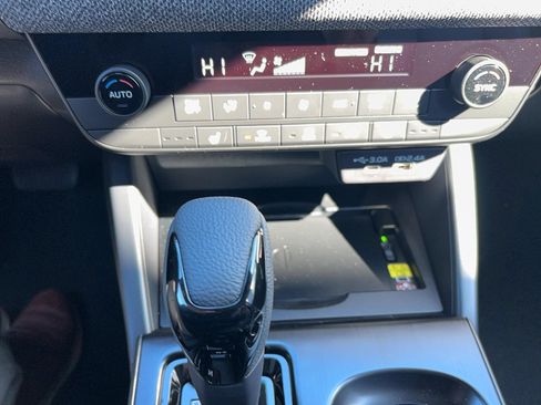 New 2026 Subaru Outback Limited XT image 10