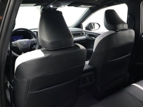 Certified 2026 Toyota Camry SE FWD image 20