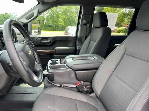 Used 2023 Chevrolet Silverado 2500 LT AWD/4WD image 4
