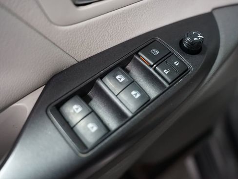 Used 2020 Toyota Sienna LE FWD image 13