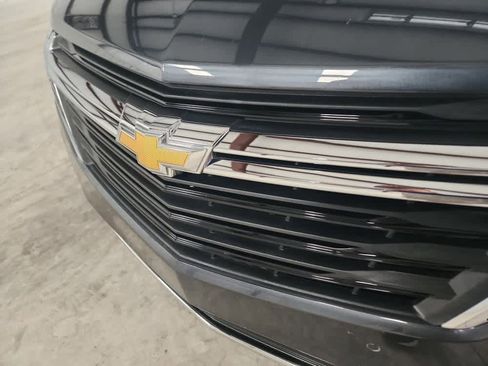 Used 2023 Chevrolet Equinox LT image 9