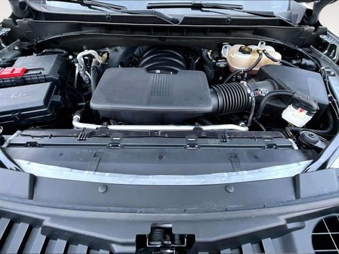 Used 2024 GMC Yukon XL Denali image 10