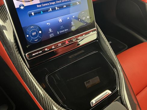 Certified 2022 Mercedes-Benz SL 63 AMG 4MATIC image 32