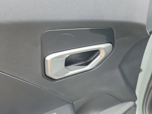 New 2026 Kia K4 FWD image 19