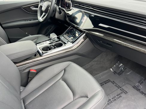 Used 2025 Audi Q7 3.0T Premium Plus w/ Premium Plus Package image 16