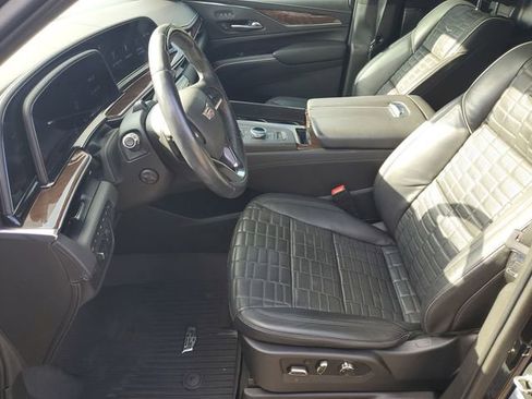 Used 2021 Cadillac Escalade Sport Platinum image 5
