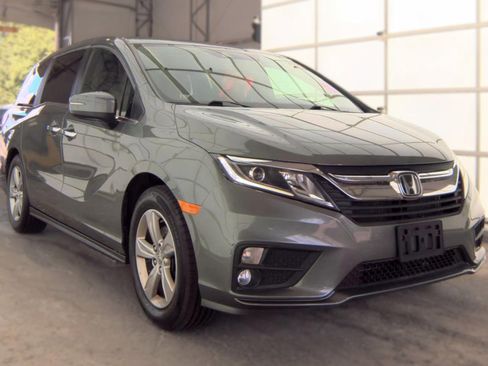 Used 2019 Honda Odyssey EX-L image 3