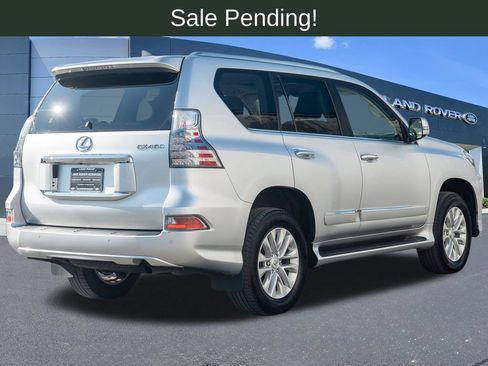 Used 2019 Lexus GX 460 AWD/4WD image 4