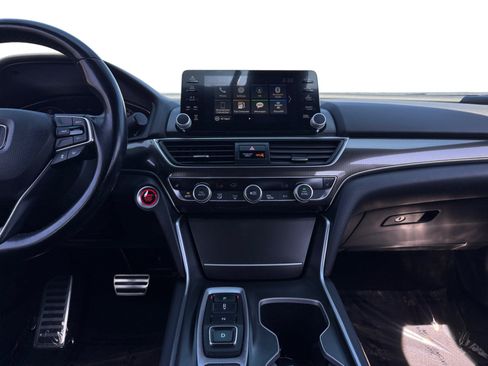 Used 2020 Honda Accord Sport image 11