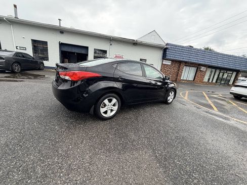 Used 2012 Hyundai Elantra GLS w/ Preferred Pkg 3 FWD image 26