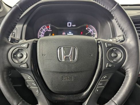 Used 2018 Honda Pilot Elite image 16