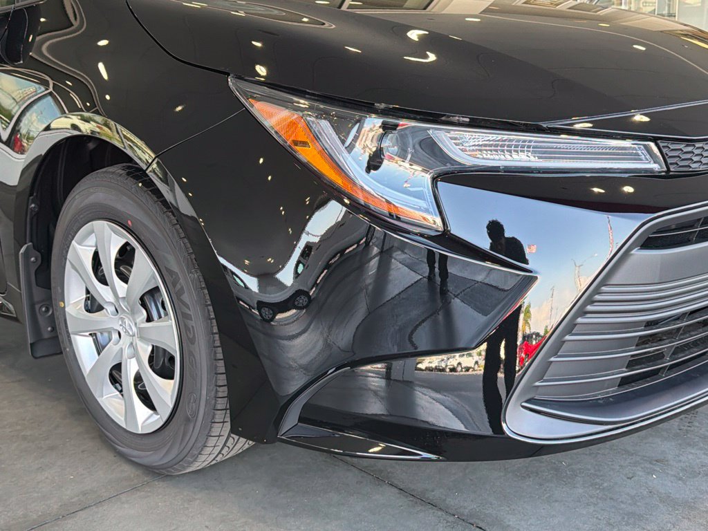 New 2027 Toyota Corolla LE FWD image 8