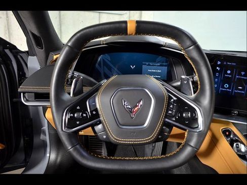 Used 2024 Chevrolet Corvette Stingray Premium Cpe w/ 3LT RWD image 12