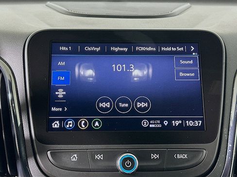 Used 2023 Chevrolet Equinox RS w/ RS Leather Package image 15