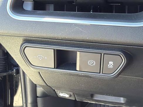 Used 2025 Kia K4 FWD image 29