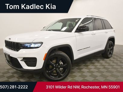 Used 2022 Jeep Grand Cherokee Altitude