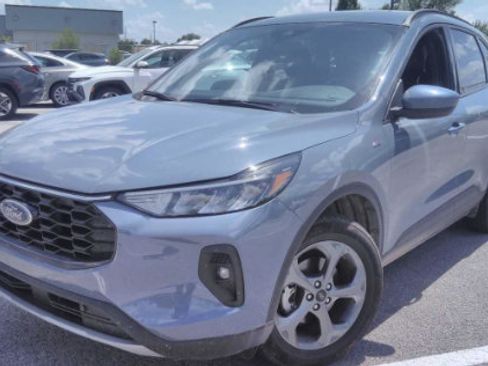 Used 2025 Ford Escape ST-Line Select AWD/4WD image 10