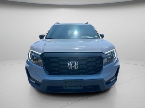 Used 2023 Honda Passport Elite image 3