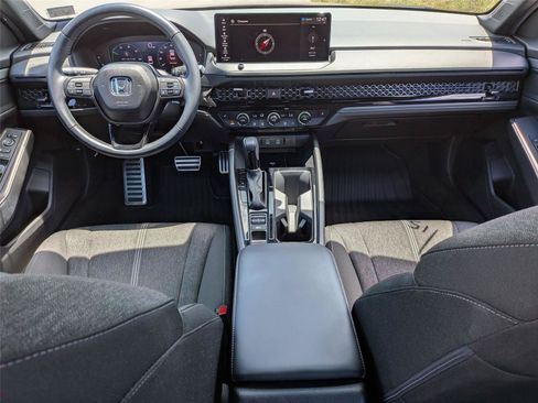 Certified 2025 Honda Accord Sport image 31