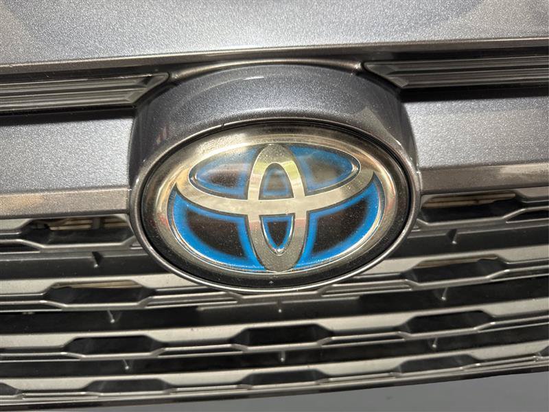Used 2020 Toyota RAV4 LE AWD/4WD image 23