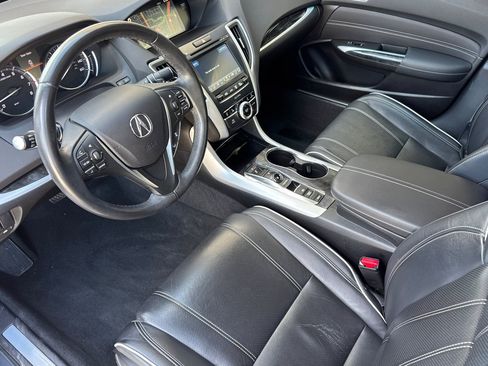Used 2020 Acura TLX w/ Technology Package AWD/4WD image 4