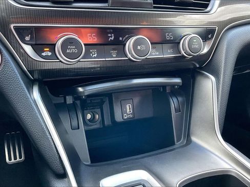 Used 2019 Honda Accord Sport image 25