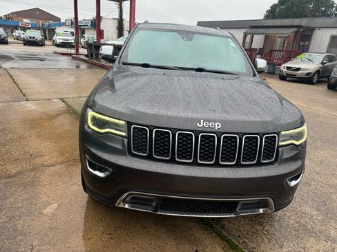 Used 2017 Jeep Grand Cherokee Limited w/ Luxury Group II image 5