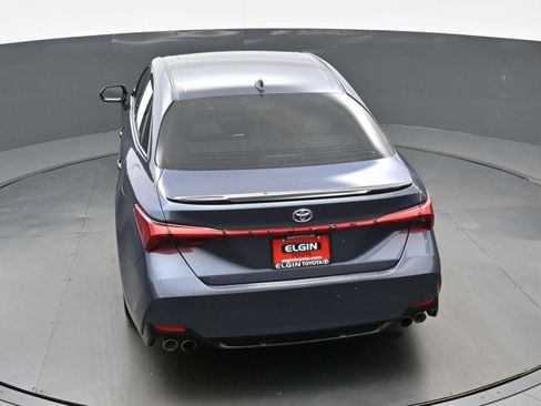 Used 2019 Toyota Avalon Touring w/ Advanced Safety Package FWD image 40