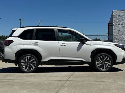 New 2026 Subaru Forester Touring AWD/4WD image 2
