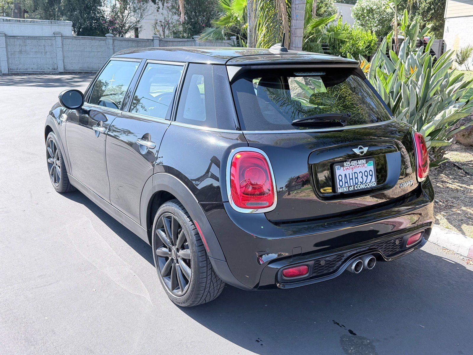 Used 2018 MINI Cooper S FWD image 3