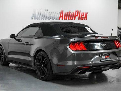 Used 2018 Ford Mustang Premium image 17