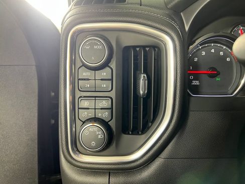Certified 2021 Chevrolet Silverado 1500 LT Trail Boss w/ Bed Protection Package AWD/4WD image 29