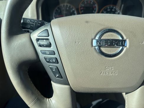 Used 2015 Nissan Armada Platinum image 15