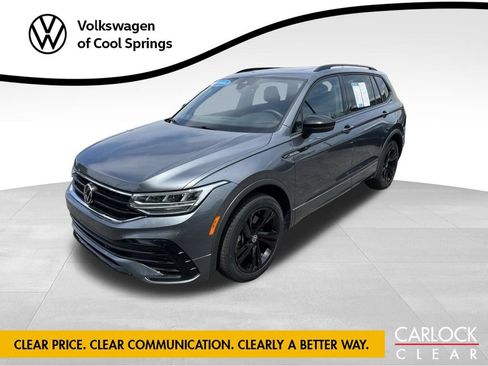 Used 2023 Volkswagen Tiguan SE R-Line FWD image 1