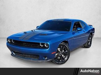 Used 2022 Dodge Challenger SXT video 1