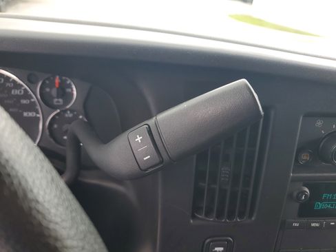 Used 2023 GMC Savana 2500 w/ Driver Convenience Package image 20