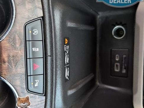 Certified 2023 GMC Acadia Denali image 28