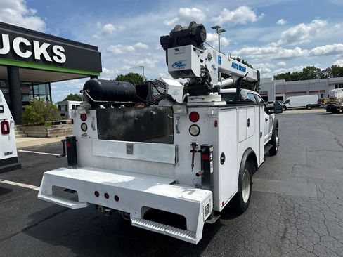 Used 2017 Ford F550 2WD Crew Cab Super Duty image 8
