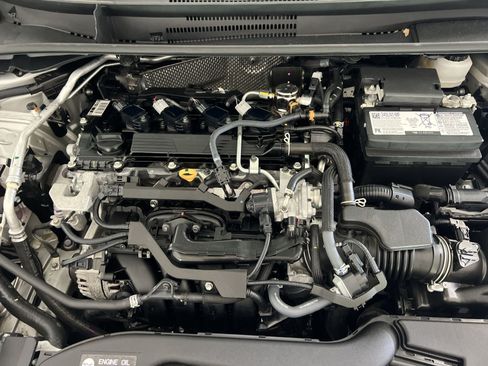 Used 2026 Toyota Corolla LE FWD image 27