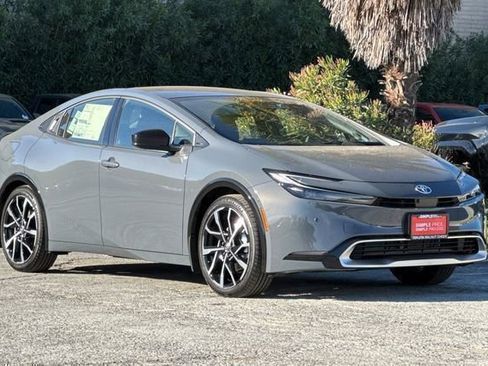 New 2026 Toyota Prius Plug-In Hybrid image 13