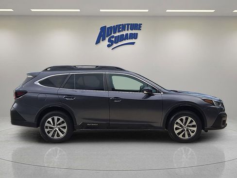 Used 2022 Subaru Outback Premium AWD/4WD image 7