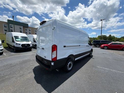 New 2026 Ford Transit 250 148 Medium Roof w/ Load Area Protection Package RWD image 14