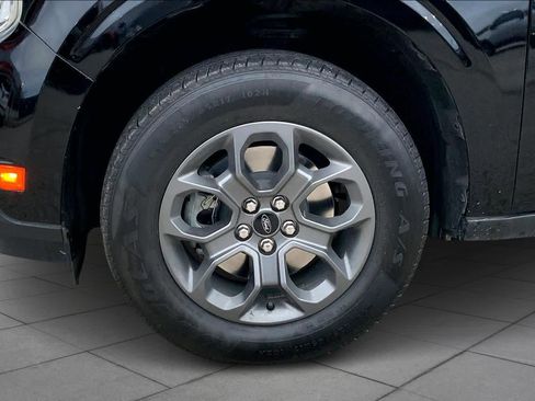 Used 2022 Ford Maverick XLT image 10