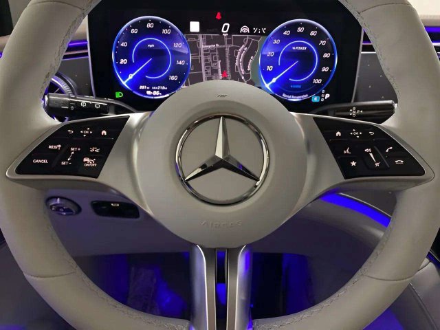 Used 2023 Mercedes-Benz EQE 350+ 4MATIC SUV w/ Exclusive Trim Package image 35