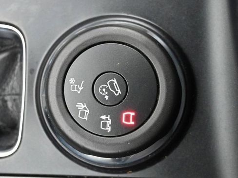 Used 2018 Ford Explorer 4WD w/ Class II Trailer Tow Package image 23