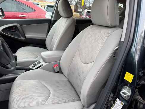 Used 2011 Toyota RAV4 4WD image 61